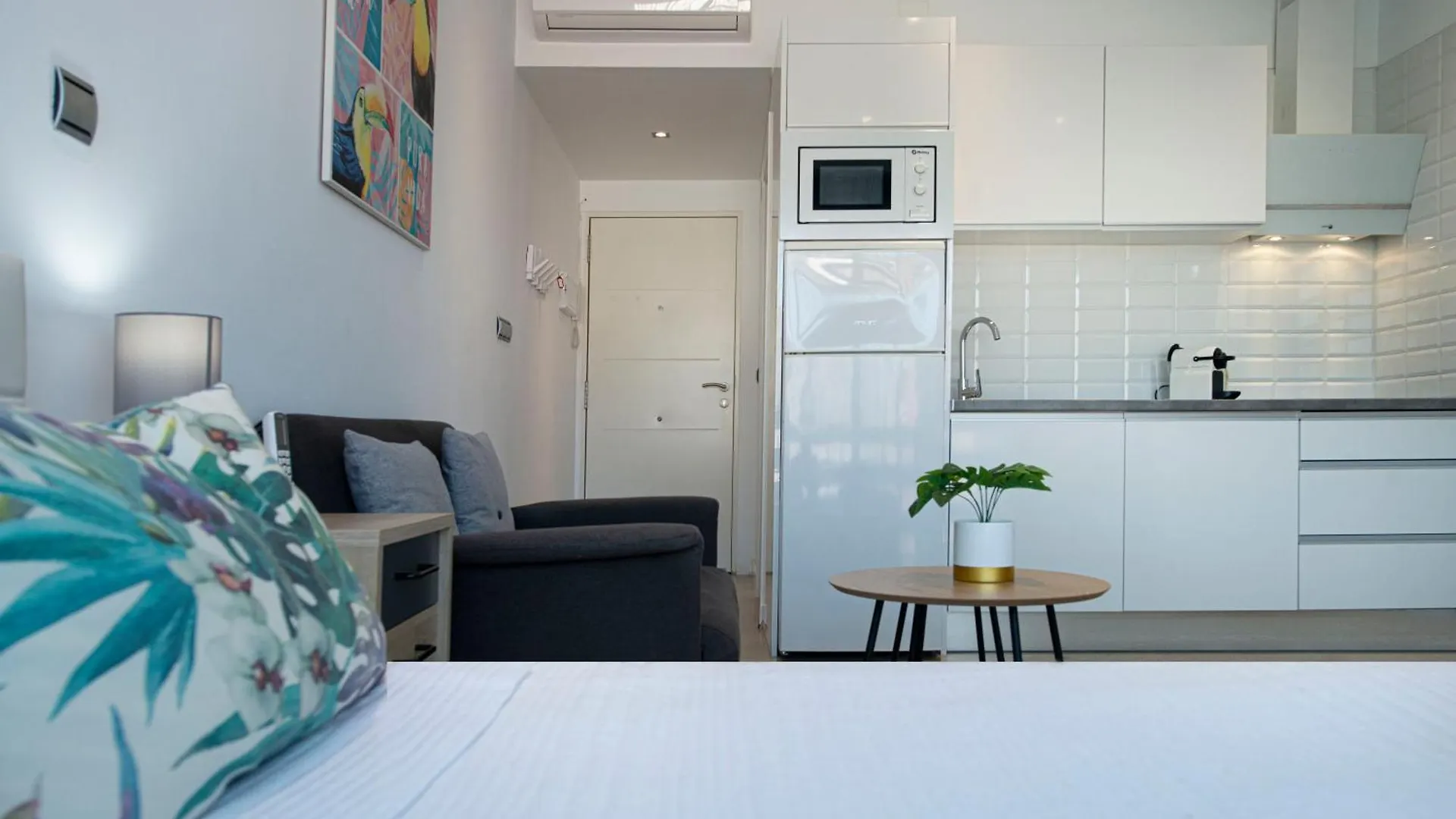Estudio En Torremolinos Con Piscina 0*,  Hiszpania